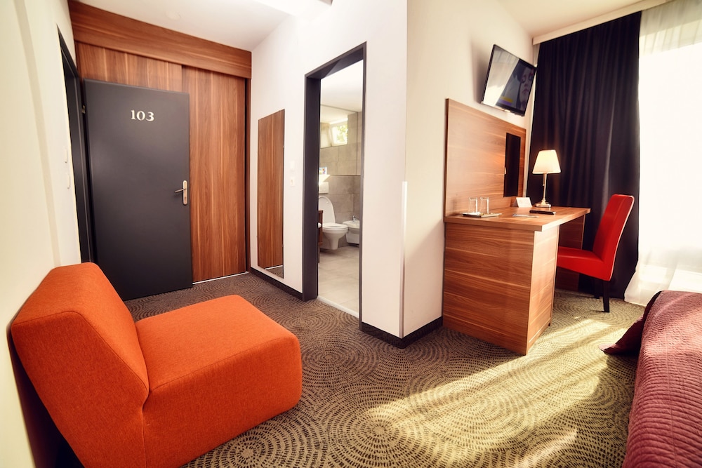 President Hotel 45/63