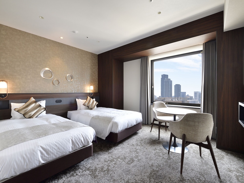 HOTEL ELCIENT OSAKA 10/66