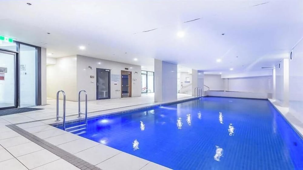 Broadbeach Skyline 3 Bedroom Retreat 9/20
