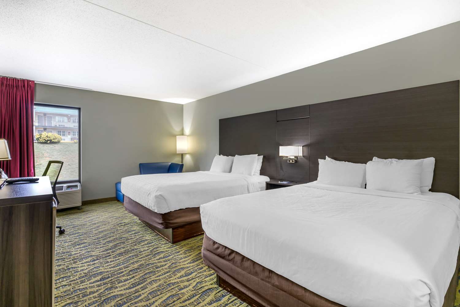 room, 2 queen beds