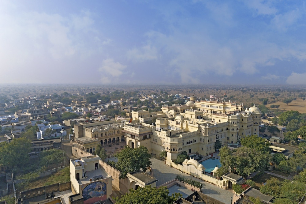 Alsisar Mahal 41/50