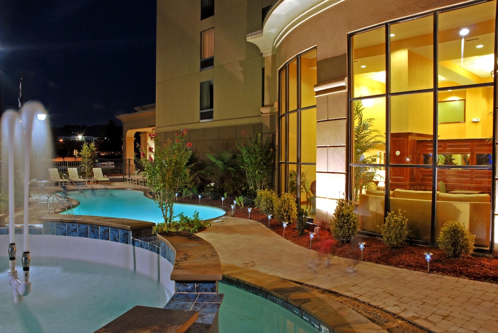 Hampton Inn Suites Atl Six Flags 1/61