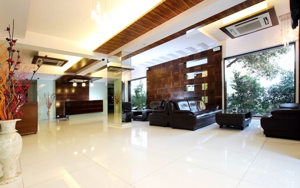 Keys Hotel Nestor 4/47