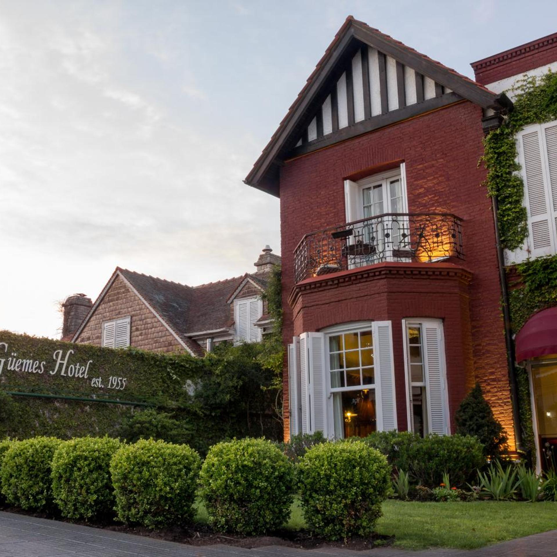 Altos de Guemes Hotel 1/50