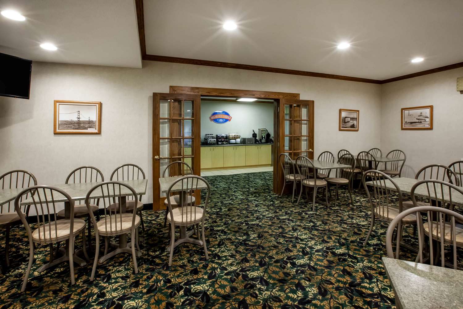 Baymont By Wyndham Mackinaw City 30/34