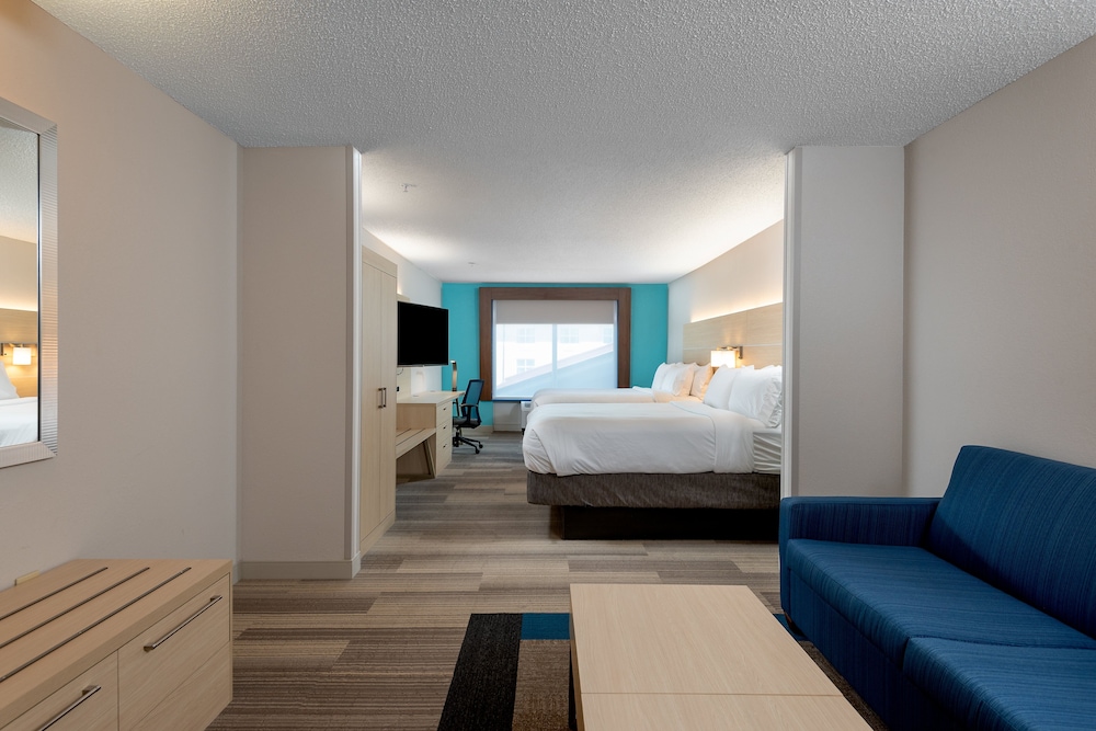 Holiday Inn Express Hotel & Suites Daphne 22/74