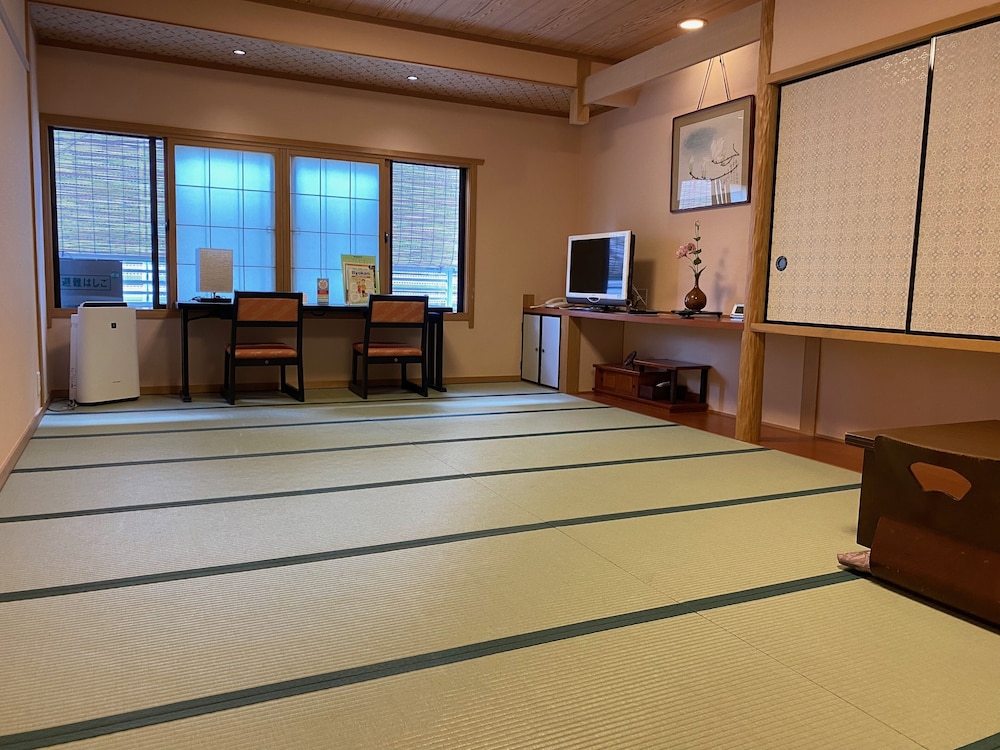 Ryokan Sawaya Honten 18/50