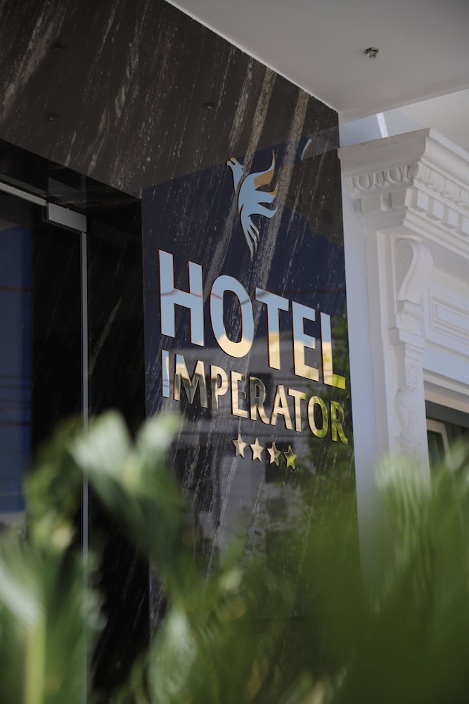 Imperator Hotel in TIRANA