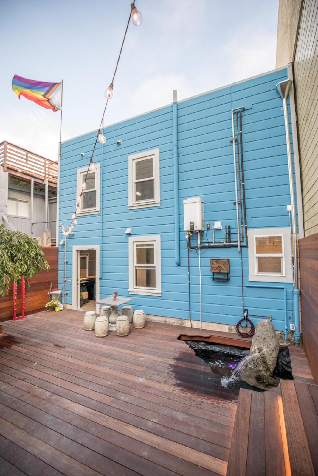 Podshare San Francisco Marina 8/50