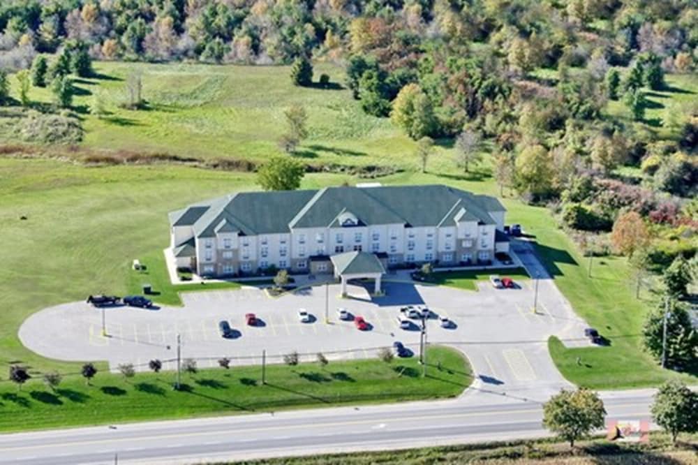 Days Inn By Wyndham Orillia 6/28