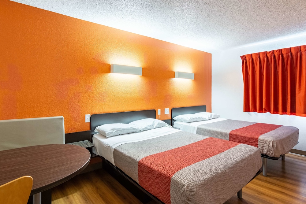 Motel6 Salisbury, MD 42/63