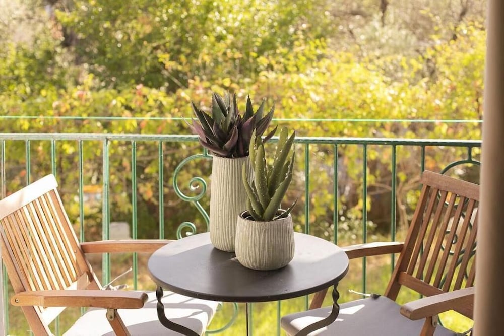 Nimfi Hotel, Skiathos 47/50