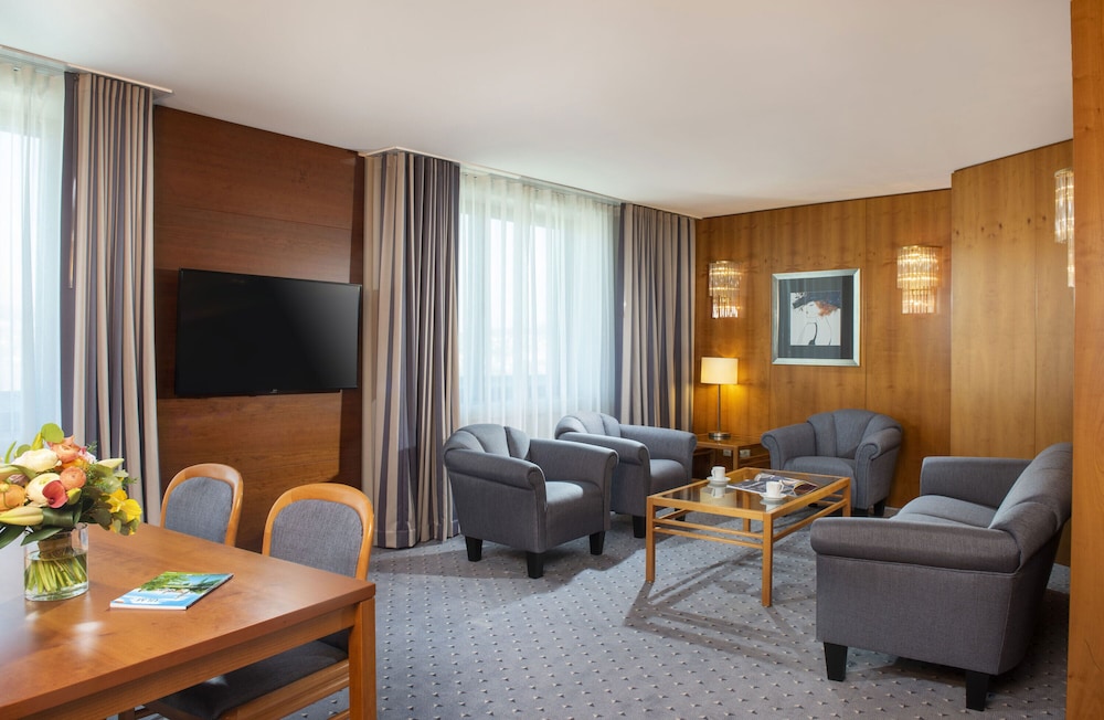 Maritim Hotel Ulm 42/68