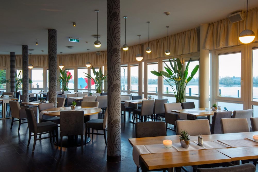 Hotel Rheinpark Rees 48/56