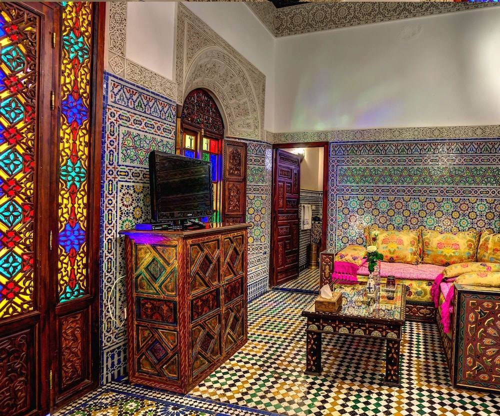 Riad Rcif 44/72