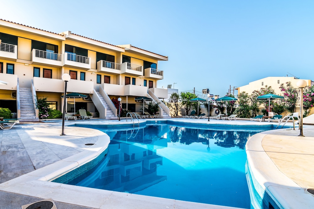 Orestis Hotel 37/56