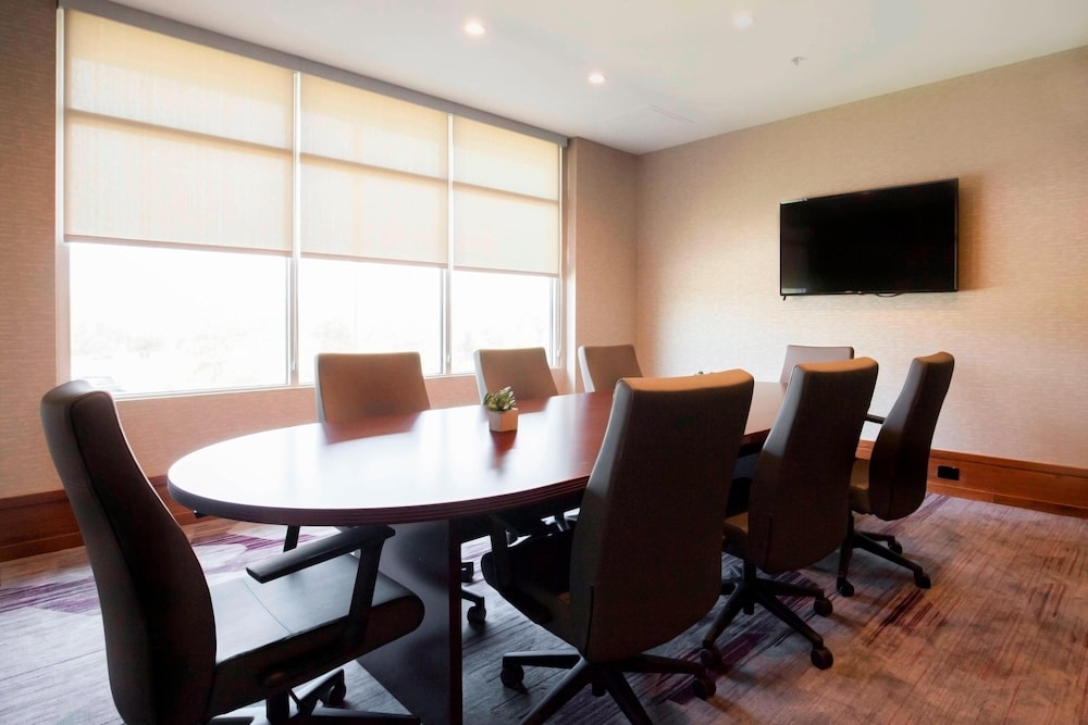 Courtyard By Marriott Rochester East/Penfield 27/29