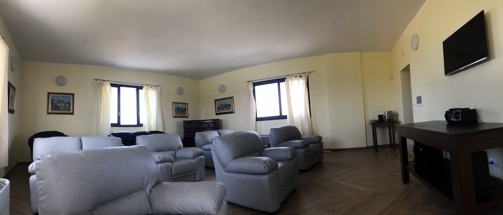 Tenuta Gli Agrumi Del Salento 38/50