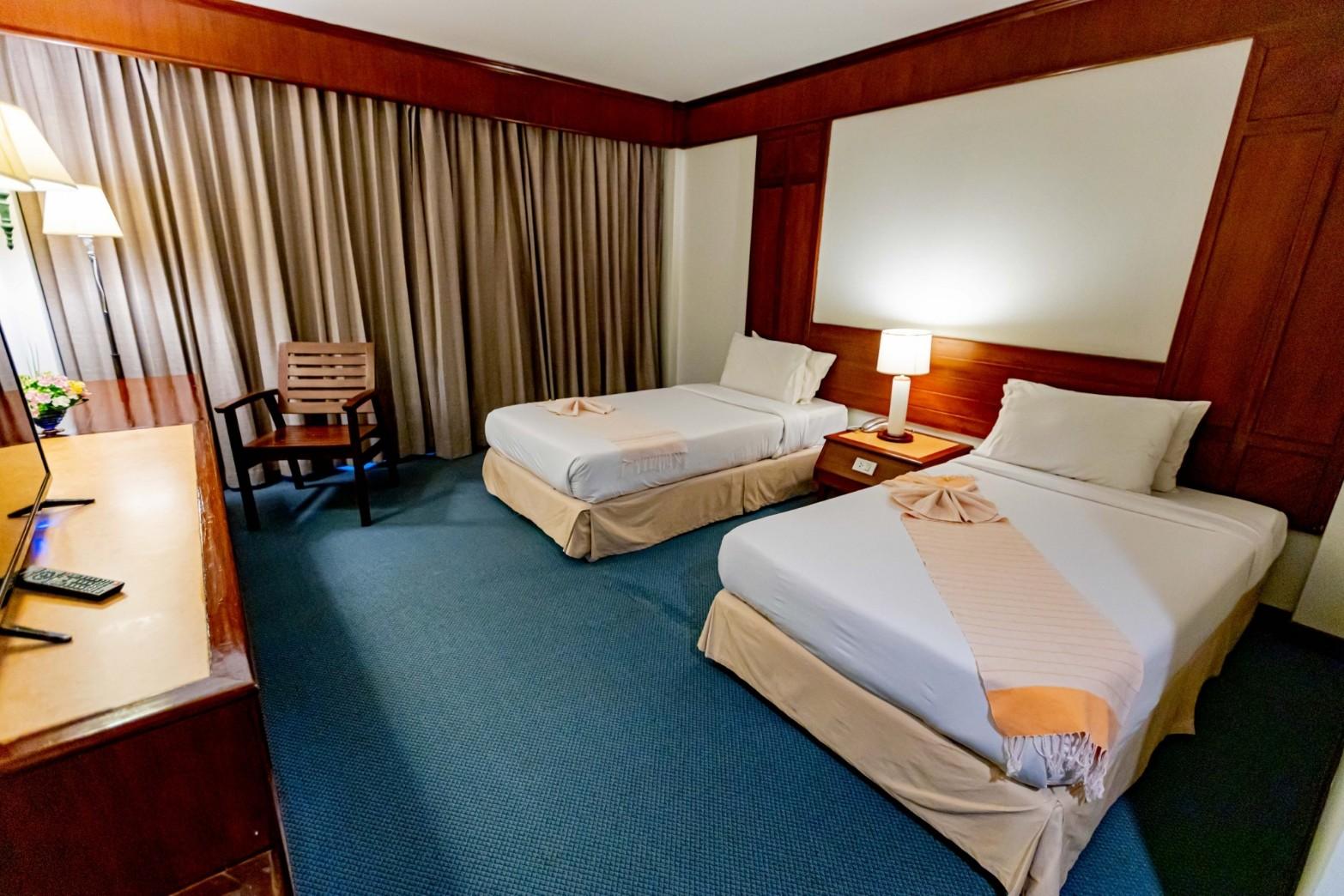 Economy, Twin Beds, No Elevator