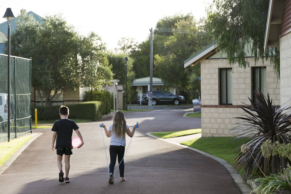 AMALFI RESORT BUSSELTON 55/61