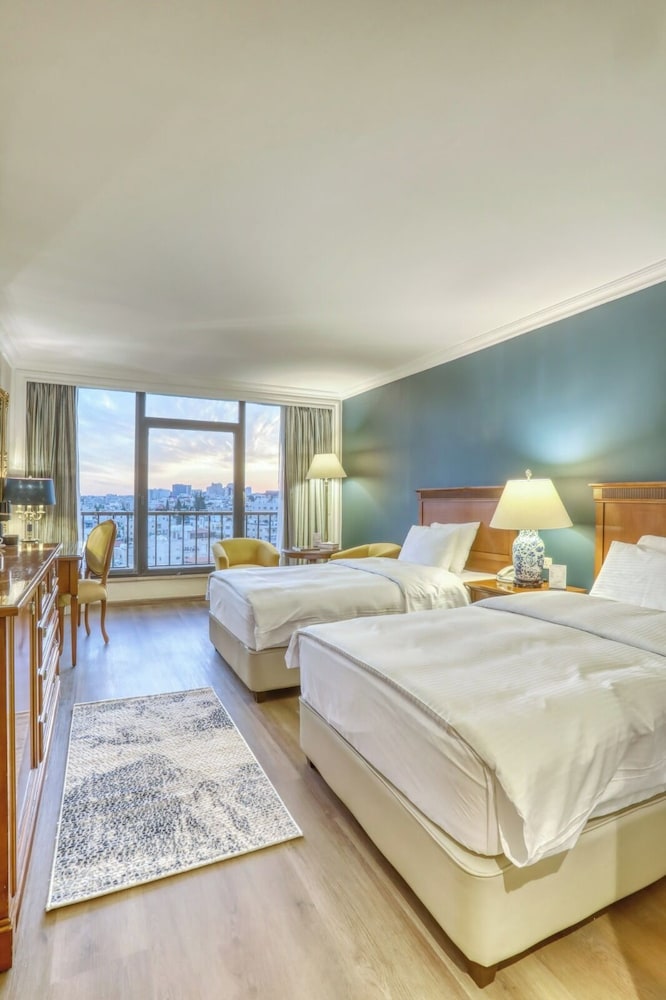 Regency Palace Amman 11/50