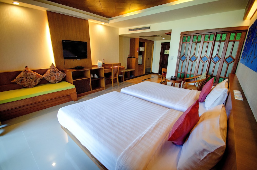 Khaolak Orchid Beach Resort 13/49