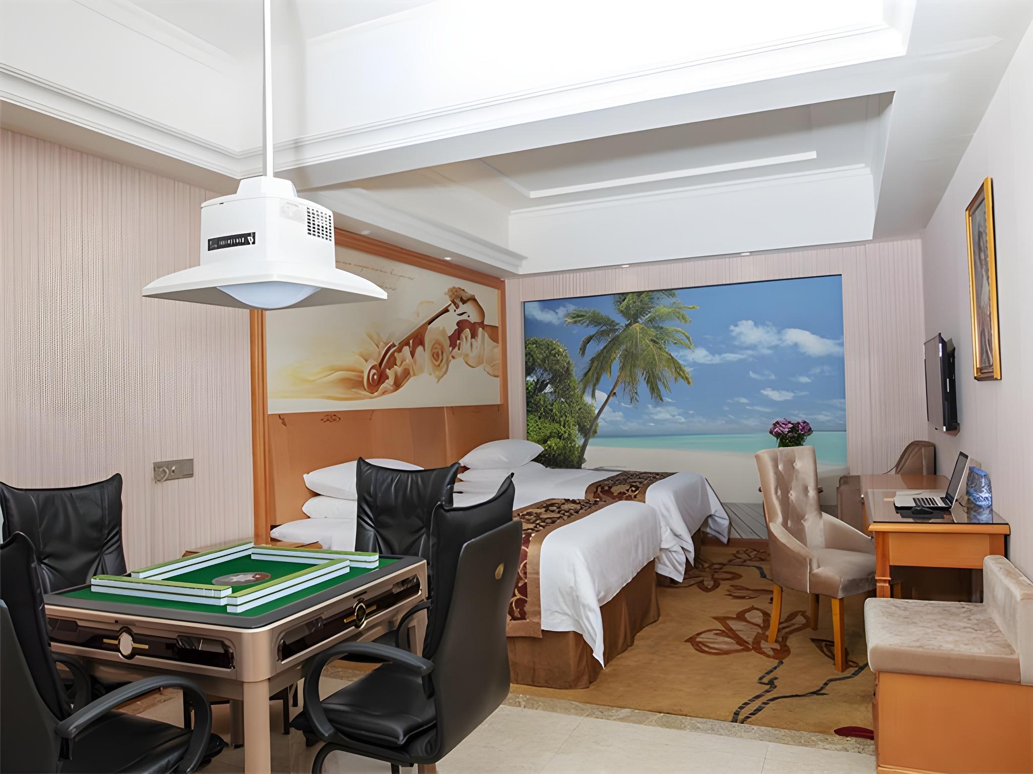 Vienna Hotel (Dongguan Dalang Bus Station) 31/42