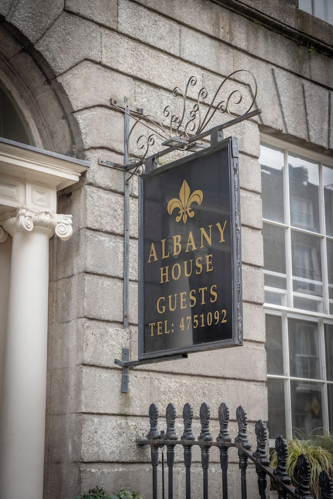 Albany House Hotel 6/57