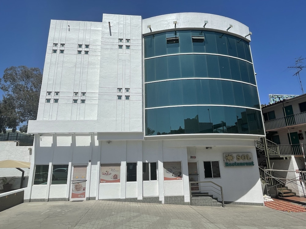 Real Inn De Tijuana Boulevard Agua Caliente 1/50