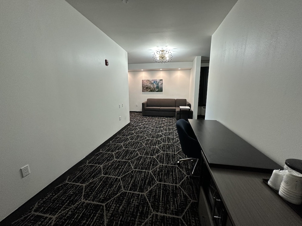 La Quinta Inn & Suites by Wyndham Yucaipa 36/51