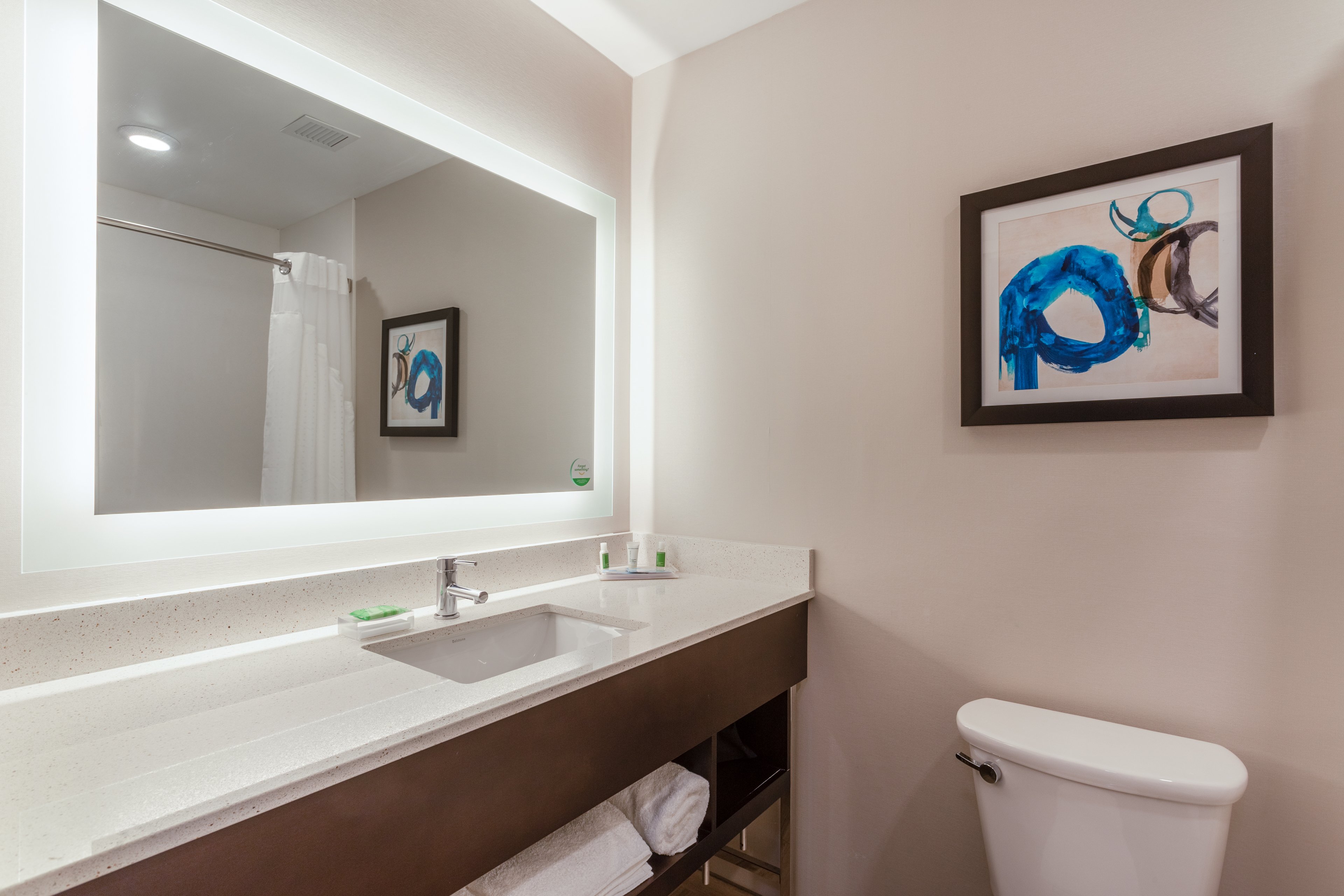 Holiday Inn & Suites Jefferson City 40/42