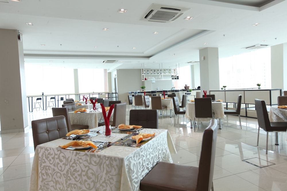 Le Quadri Hotel 35/50