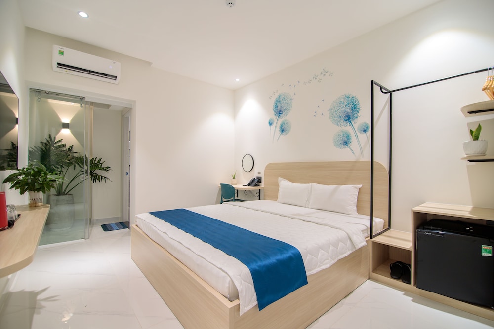 Bin Bin Hotel 11 - Near Island Diamond 25/50