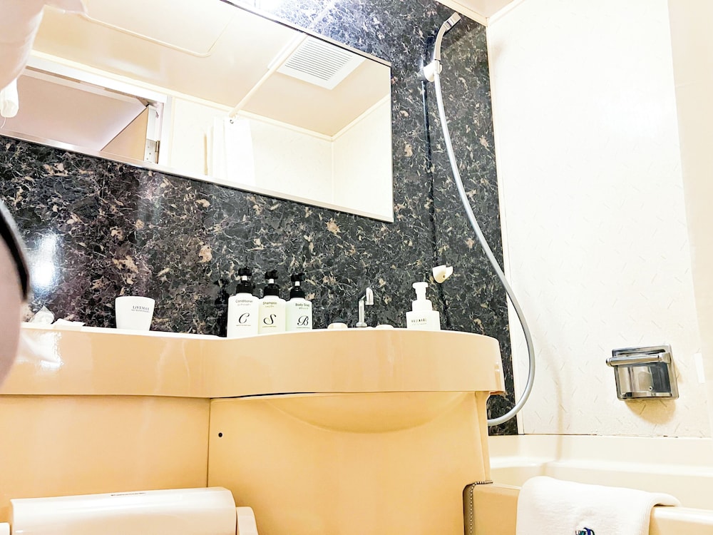 Hotel Livemax BUDGET Naha 43/45