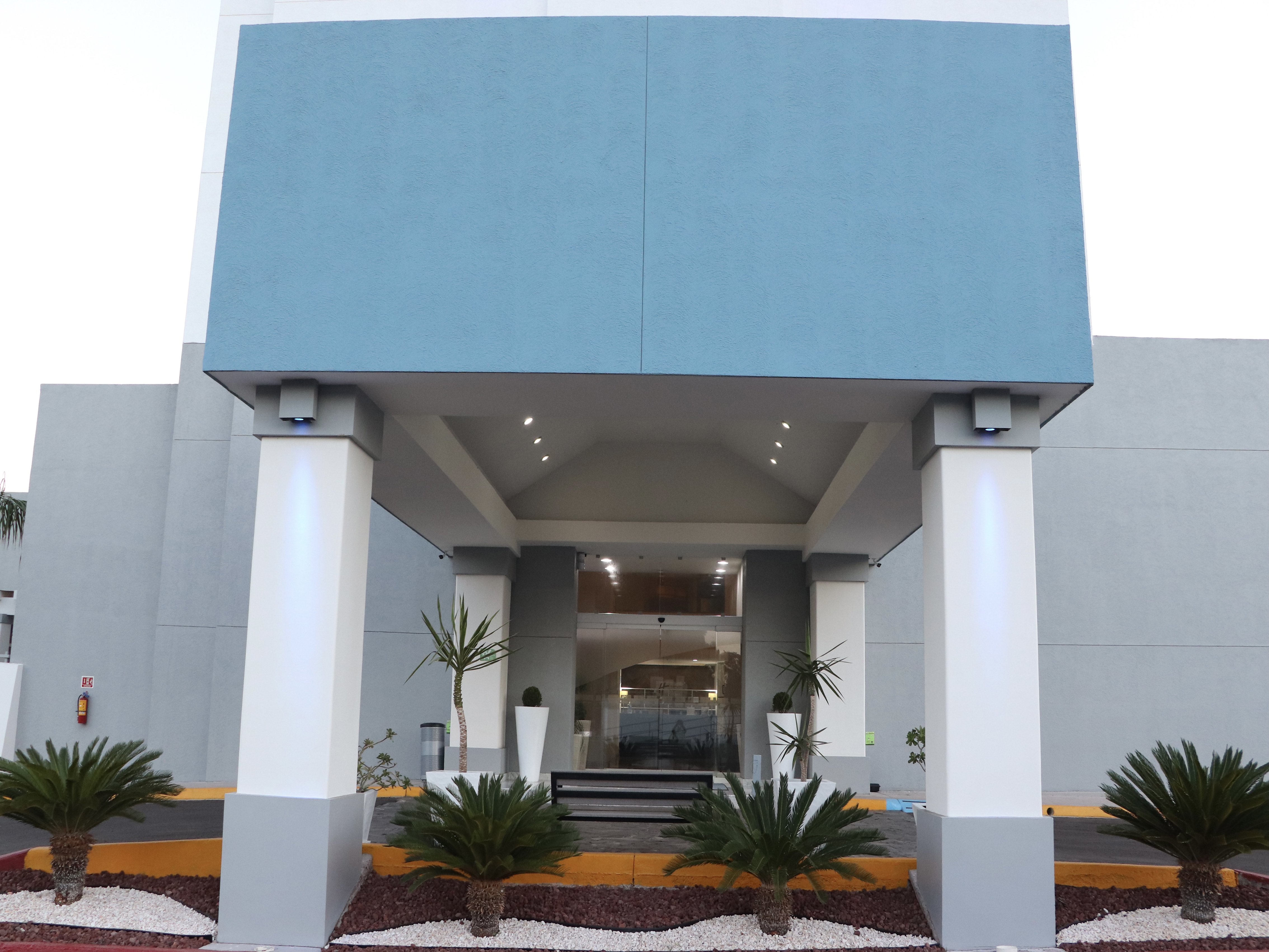 Holiday Inn Express Guaymas 3/37