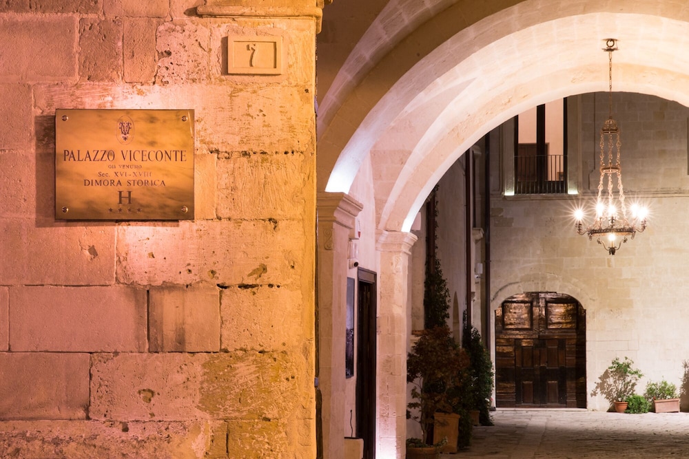 Palazzo Viceconte 2/64