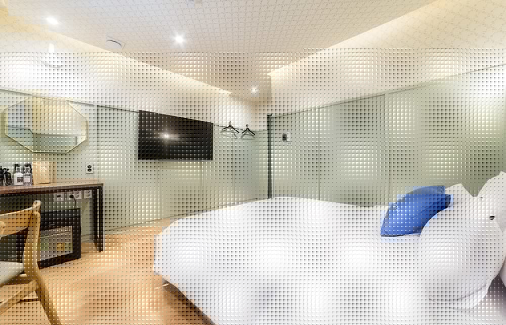 Plain Hotel 16/24