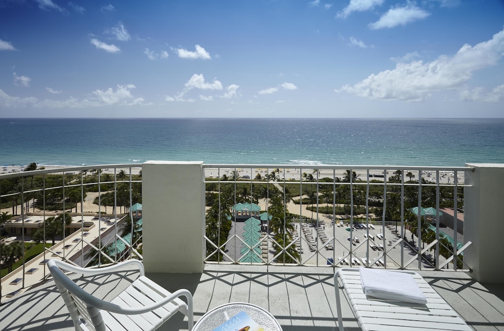 Sea View Hotel 70/74