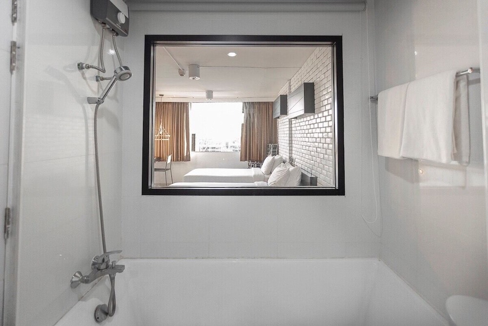 R1 Nimman Hotel Chiangmai 46/47