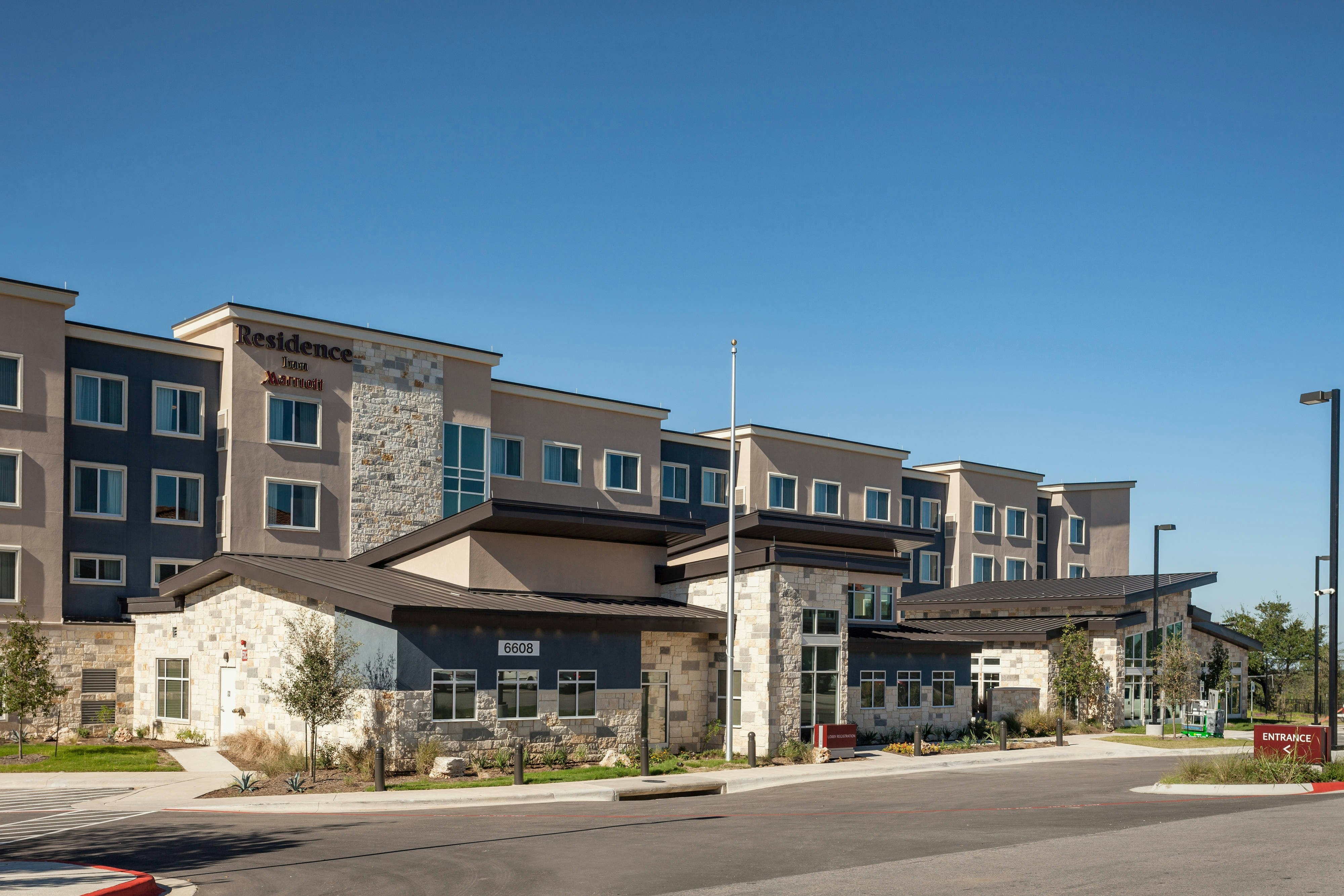 Residence Inn Austin Lake Austin River Place 8/8