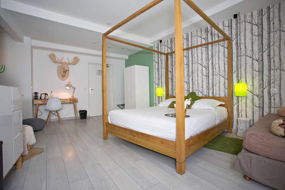 Hotel Mademoiselle 15/50