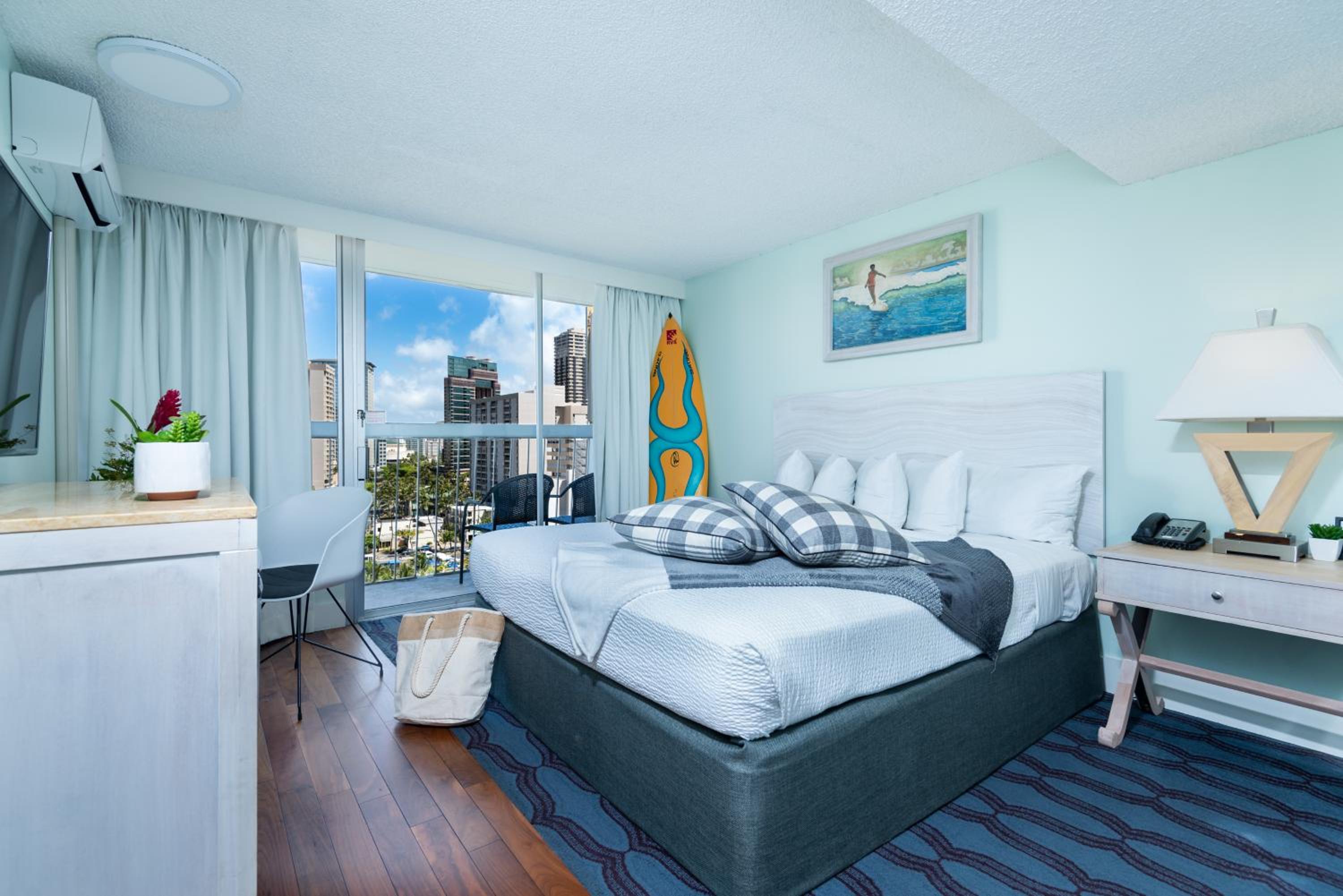 Alii, Waikiki, King Bed