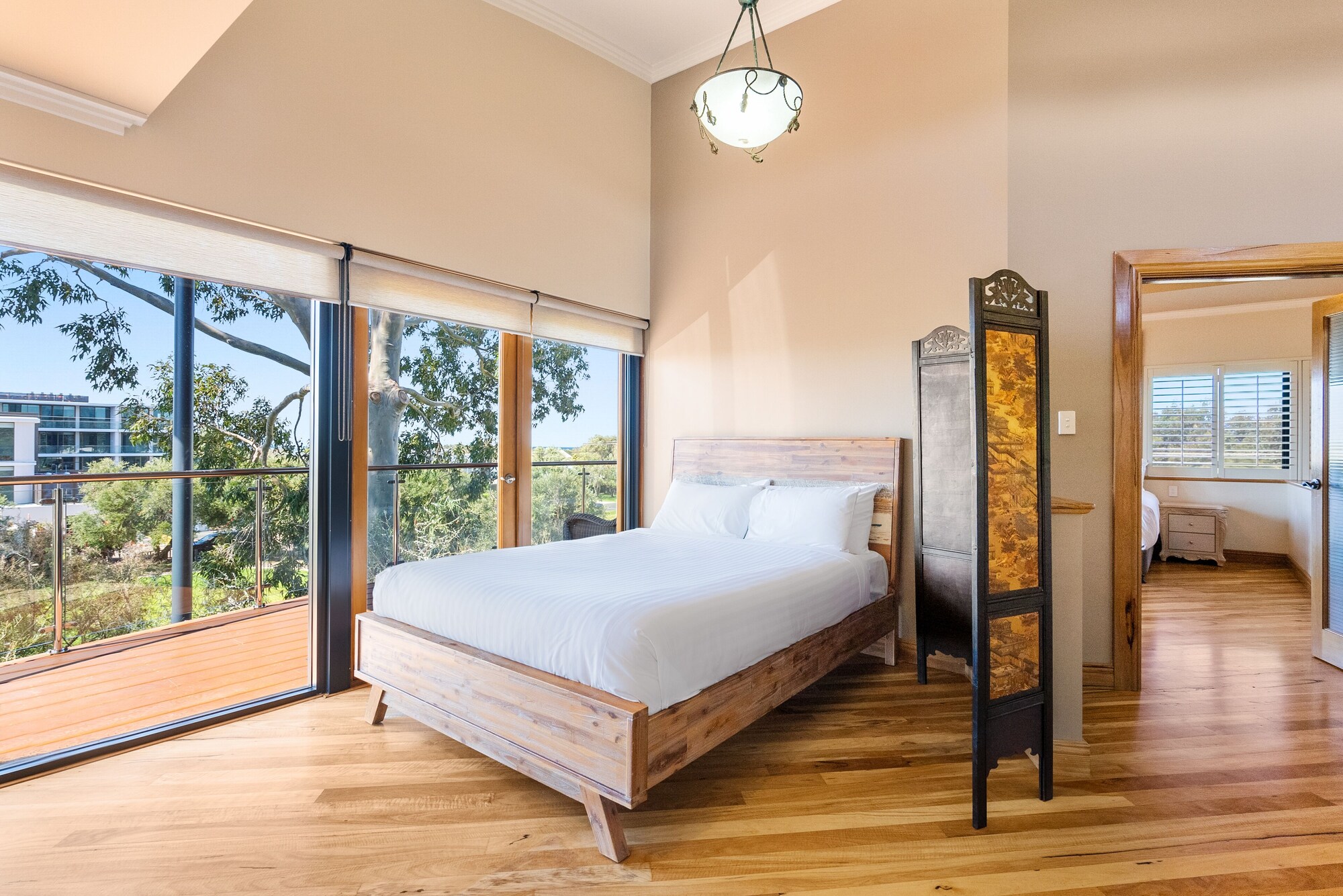 Retreat, Executive, Villa