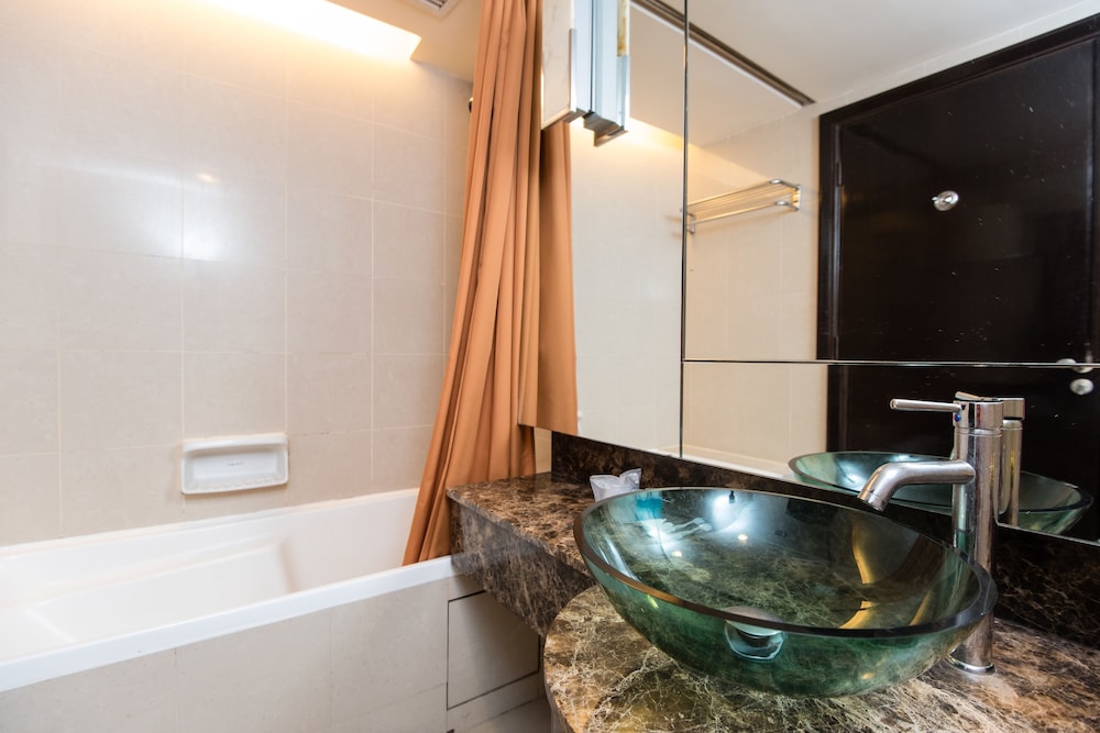 New Town Condominium at Bandar Sunway 32/60