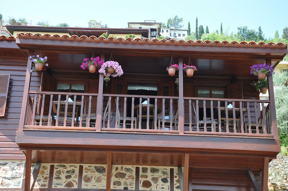 Centauera Boutiqe Hotel 1/76