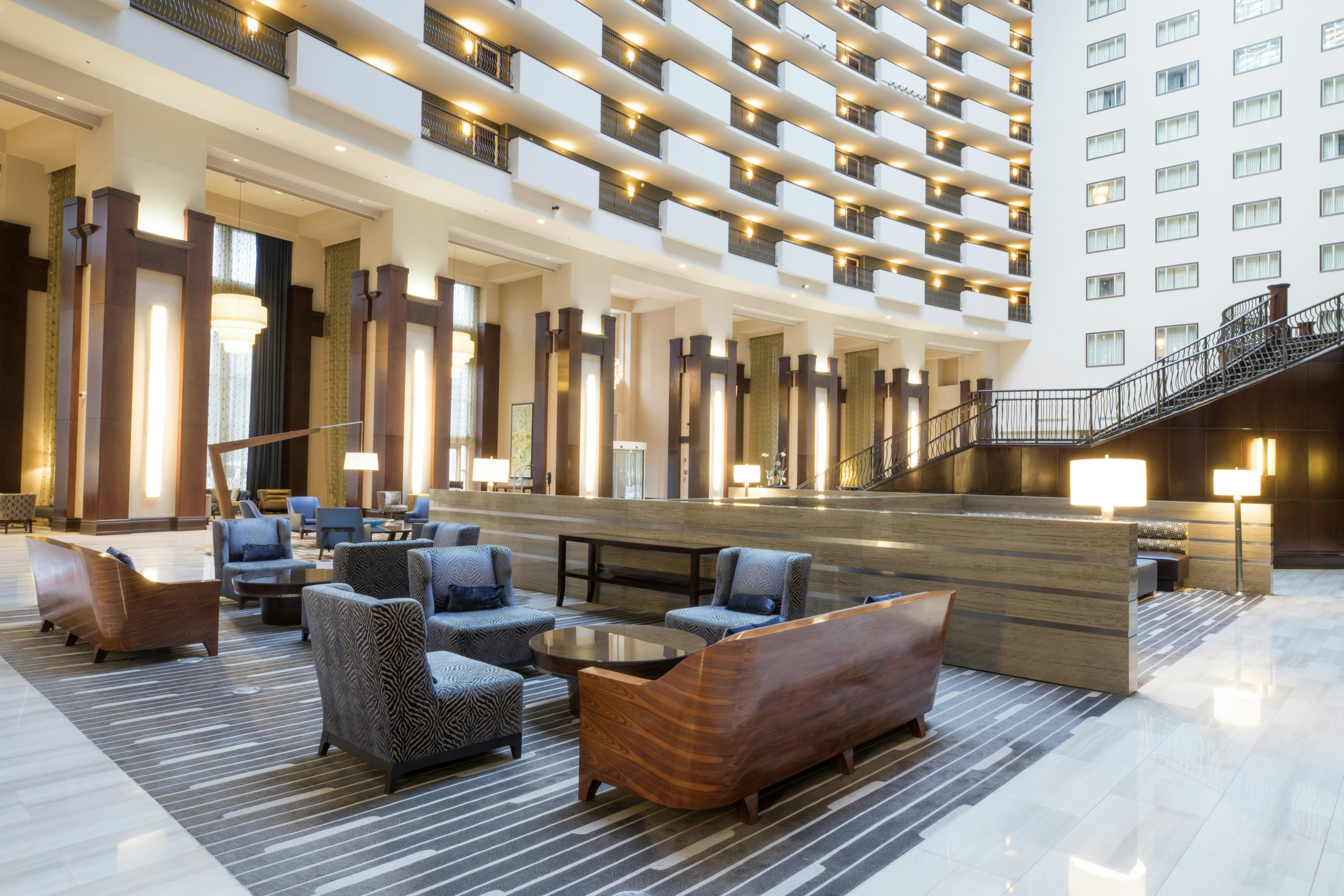 HILTON NASHVILLE-DOWNTOWN 34/78