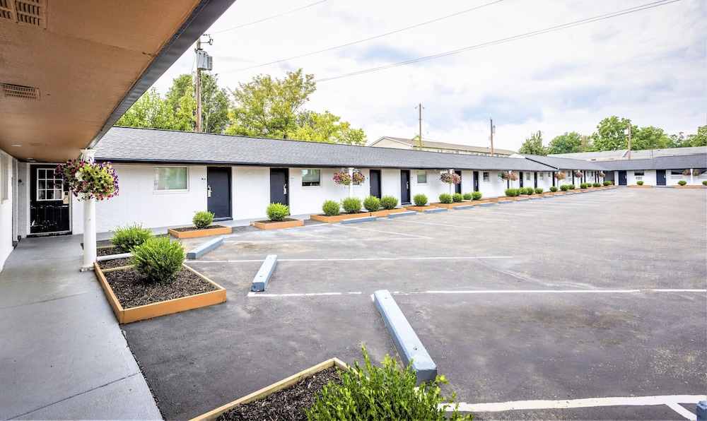 Butler Inn 45/56