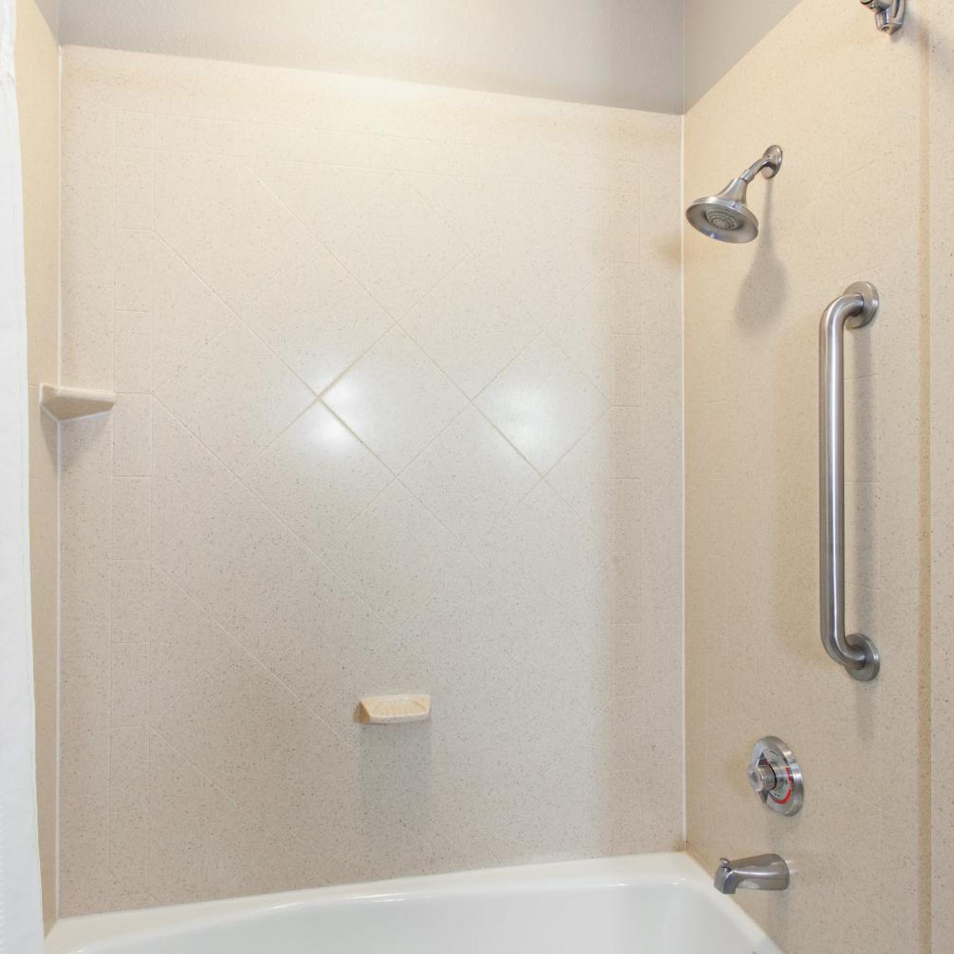 Xtra Space, Standard, King Bed، Holiday Inn Express Hotel & Suites Wharton 5/5