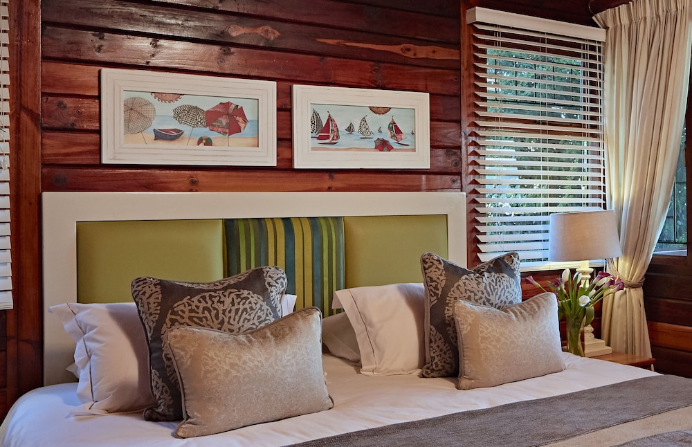 KNYSNA RIVER CLUB - KNYSNA 38/76