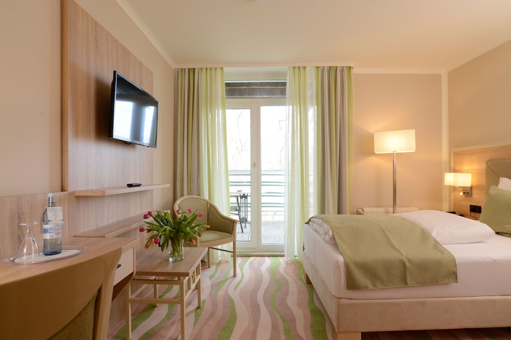 TOP CountryLine Seehotel Grossherzog 23/52